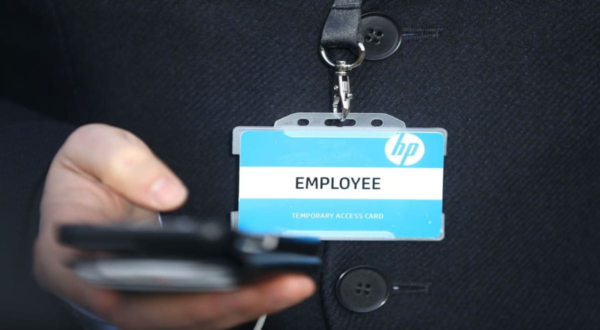 Как AI помогает хакерам проникать в офисы